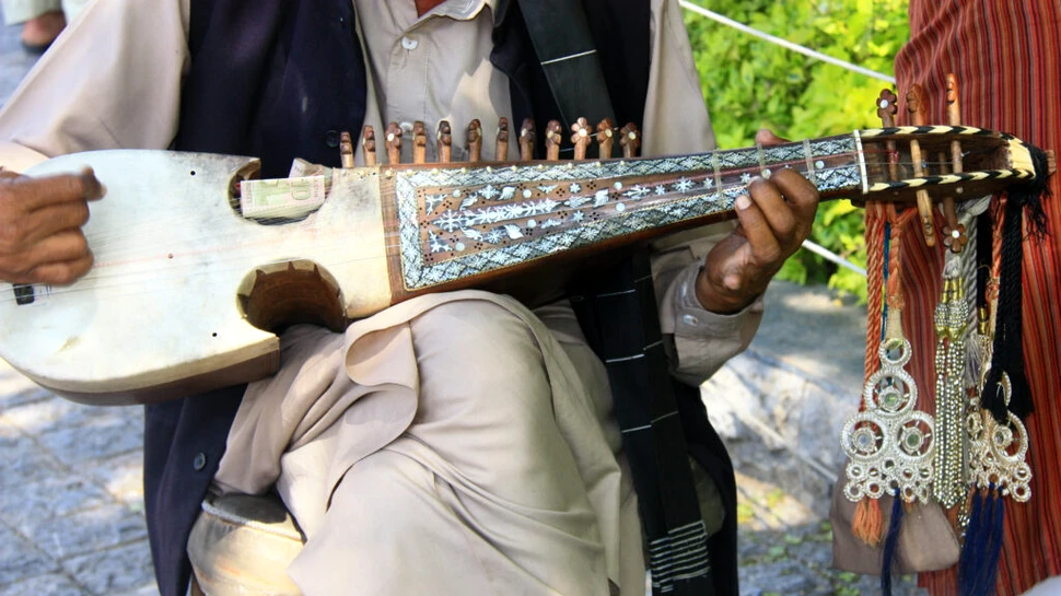 Un instrument interzis de talibani a fost inclus în patrimoniul UNESCO