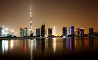 Vizitaţi cea mai înaltă clădire din lume: Burj Khalifa va putea fi explorată vizual cu Google Street View (VIDEO)