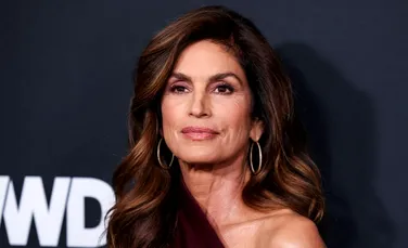 Cindy Crawford și secretul îmbătrânirii frumoase: Cum se menține în formă la 60 de ani?