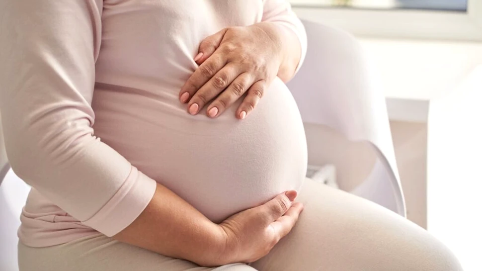 Tot mai multe femei singure aleg să aibă copii prin fertilizarea in vitro