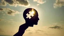 Un virus contractat de majoritatea oamenilor în copilărie ar putea declanșa Alzheimer