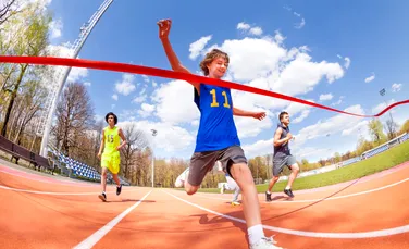 Câți dintre adolescenții din România practică un nivel minim de activități fizice și sport?