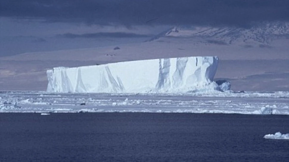 Vom putea anticipa “atacurile” iceberg-urilor