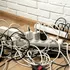 De ce nu ar trebui să încărcăm niciodată trotinete sau biciclete electrice la prelungitor?