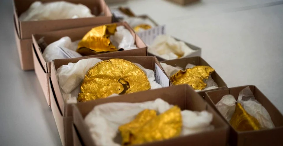 Un arheolog amator a descoperit o comoară de aur în Danemarca
