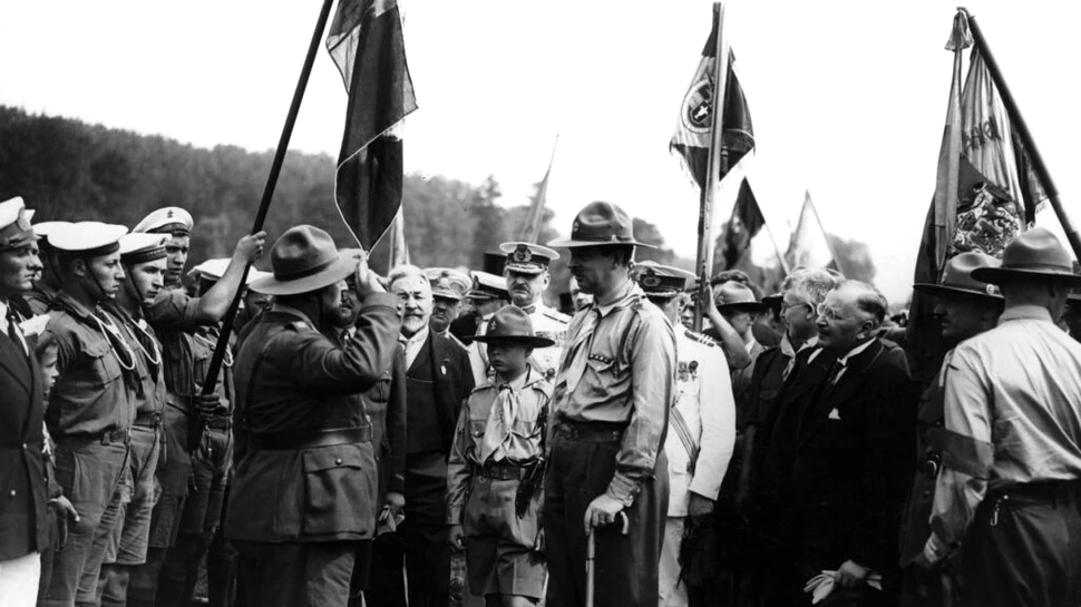 Baletul diplomatic făcut de Carol al II-lea între Hitler și aliați