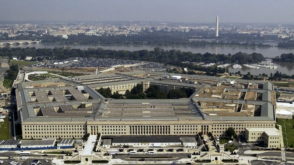 Marina SUA a confirmat autenticitatea unor înregistrări în care apar o serie de ”fenomene aerospaţiale neidentificate”