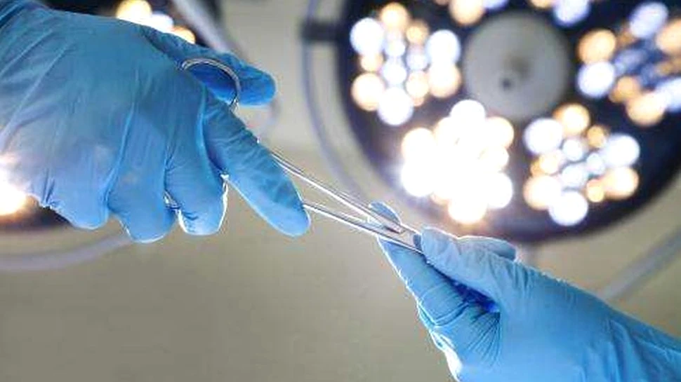 Persoanele care au nevoie de un transplant primesc o nouă şansă. Ştiinţa îi poate ajuta