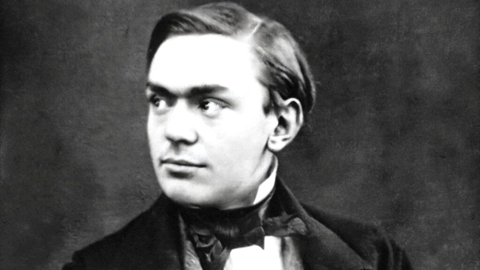 Cum i-a influenţat destinul „comerciantului morţii” o contesă fascinantă, cu 10 ani mai tânără