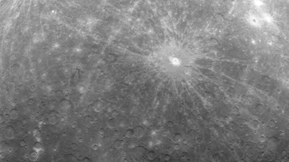 Au apărut primele imagini de pe orbita lui Mercur