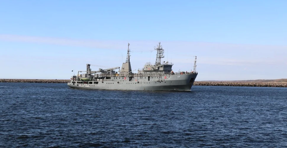 O navă din „flota-fantomă” a Rusiei, observată în zona unui cablu din Marea Baltică