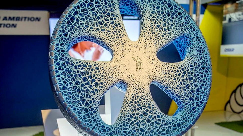 Un nou tip de anvelope au fost realizate cu ajutorul unei imprimante 3D