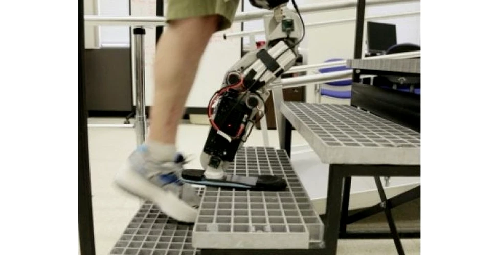 A fost creat primul picior bionic care poate fi controlat prin „puterea gândului” (VIDEO)