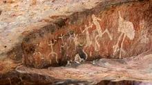 Ian Strange – picturi de lumină în clădiri părăsite. Arta ca intervenție: proiecții spectaculoase în spații abandonate