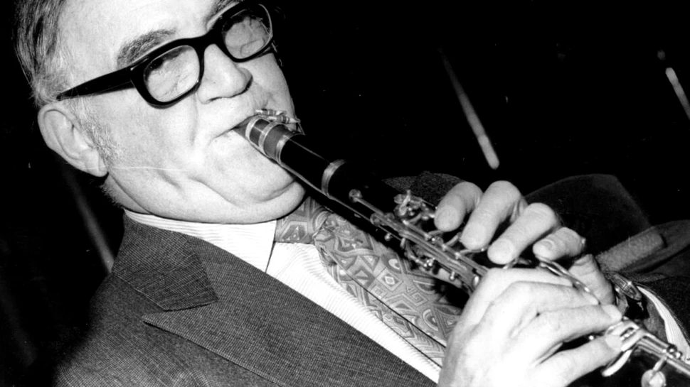 Benny Goodman, Regele Swing-ului. A fondat prima trupă interrasială care a susținut un concert în fața publicului
