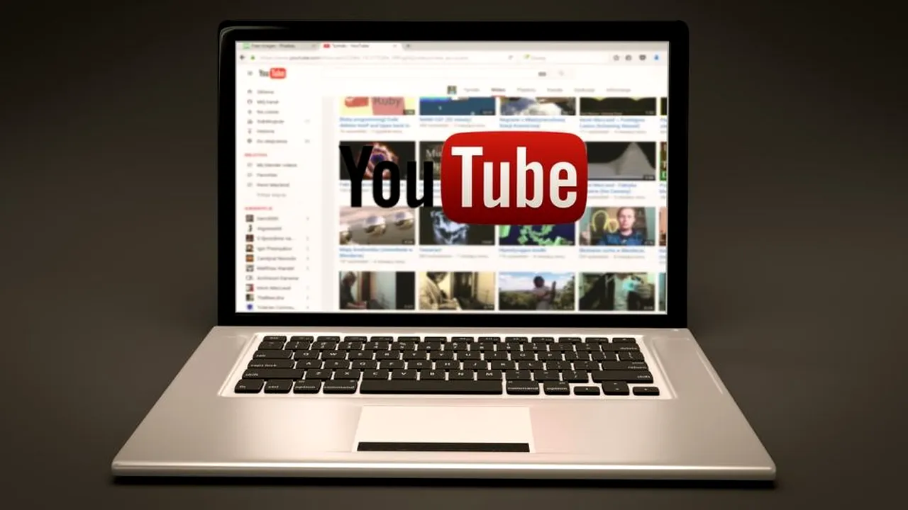 1-youtube-pamant-plat-descopera-pixabay 