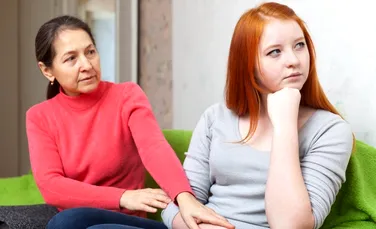 Ce se întâmplă în creierul adolescenţilor atunci când sunt criticaţi de părinţi?