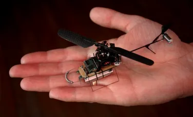 Nano-elicopterul lui James Bond va zbura in realitate