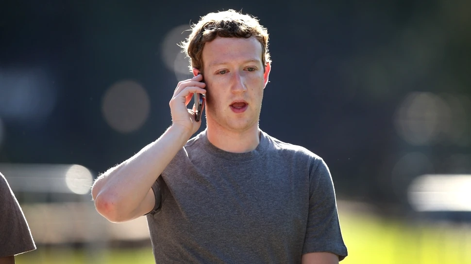 Planul lui Zuckerberg: Facebook va cheltui miliarde de dolari pentru a conecta oamenii la Internet