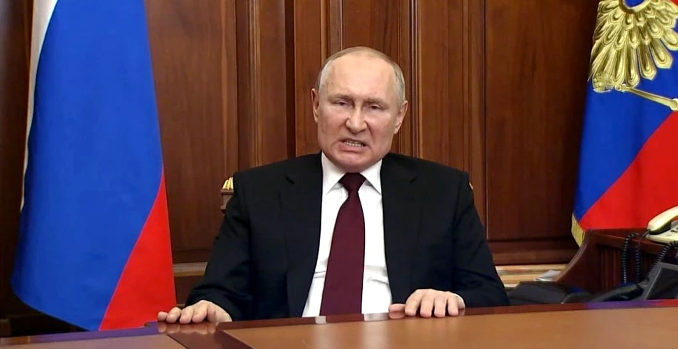 Vladimir Putin a pus în alertă forțele nucleare ale Rusiei. Cine deține codurile de lansare?