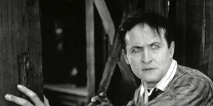 Harry Houdini, cel mai cunoscut iluzionist din lume. „Ceea ce văd ochii și aud urechile, crede și mintea”