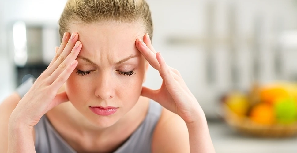 Migrenele sunt mai periculoase decât credeam: cum ne schimbă ele creierul?