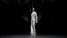 Un robot umanoid prezentat în China pare atât de uman încât a trebuit să demonstreze că este o mașinărie