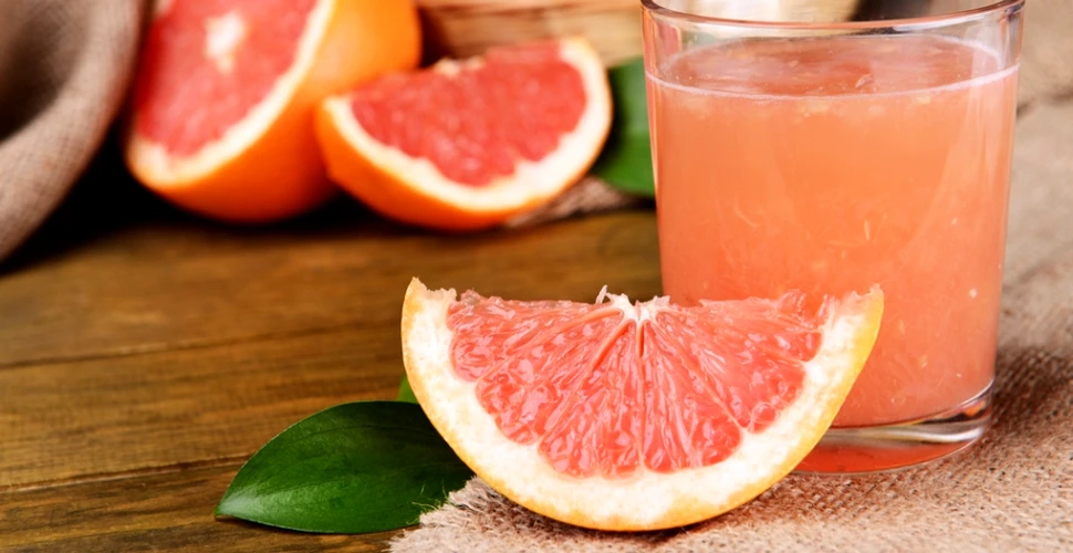 Sucul de grapefruit ajută la scăderea nivelului de glucoză din sânge
