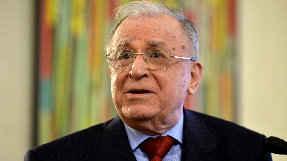 Se desfiinţează Institutul Revoluţiei Române, condus de Ion Iliescu. Reacţia acestuia: ”Asta e o porcărie curată”