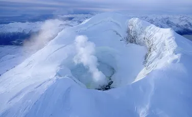 Erupție iminentă în Alaska pe măsură ce cutremurele se intensifică în zonă