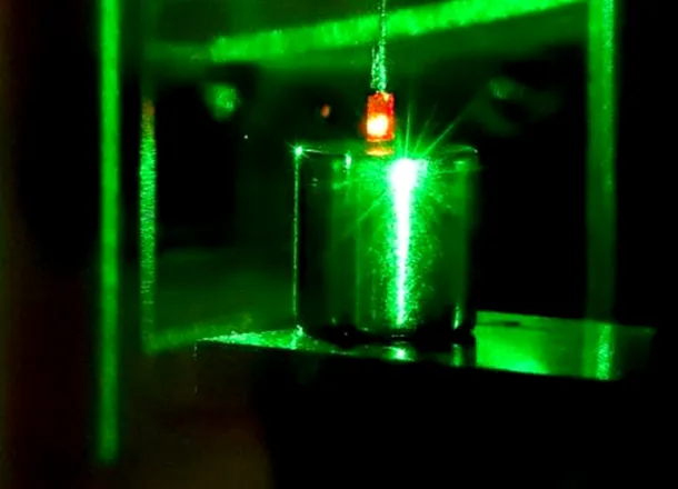 Fizicienii au reușit să miște un obiect vizibil folosind o forță cuantică. De ce este important experimentul din Japonia?