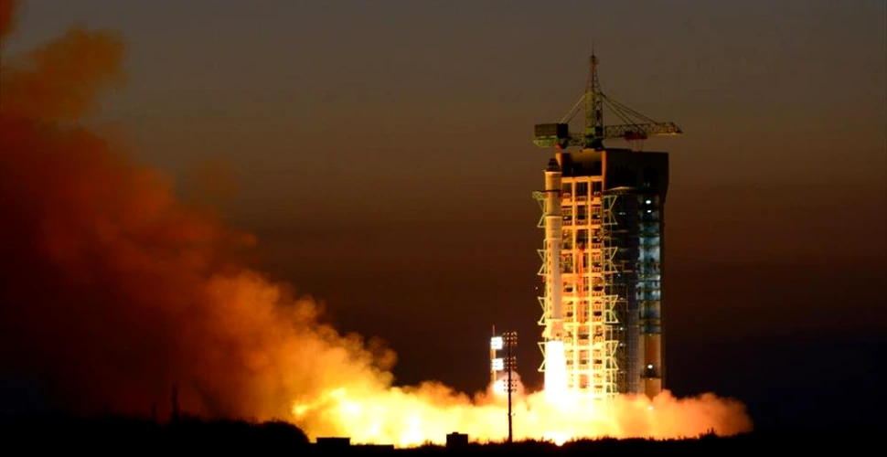 Chinezii revoluţionează din nou tehnologia. Au lansat primul satelit ”cuantic” din lume