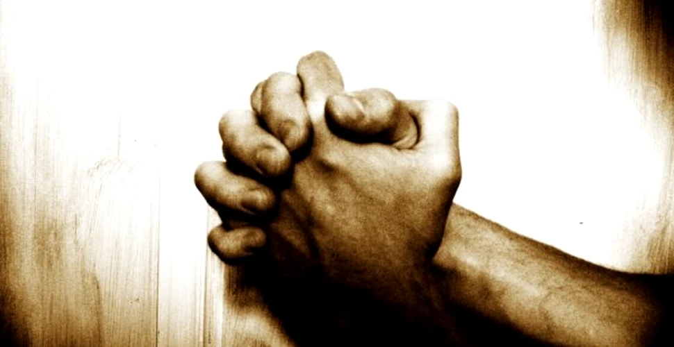 Credinta a invins Stiinta: rugaciunile chiar ajuta pe cei suferinzi