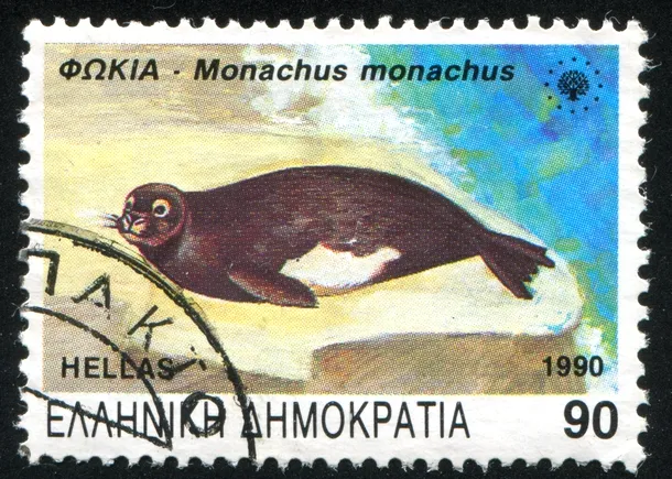 Marcă poştală grecească care reprezintă o focă călugăriţă