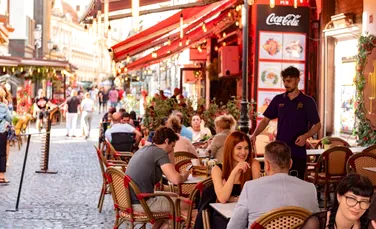 Românii și preferințele culinare: Care oraș din România este „capitala șaormei”?