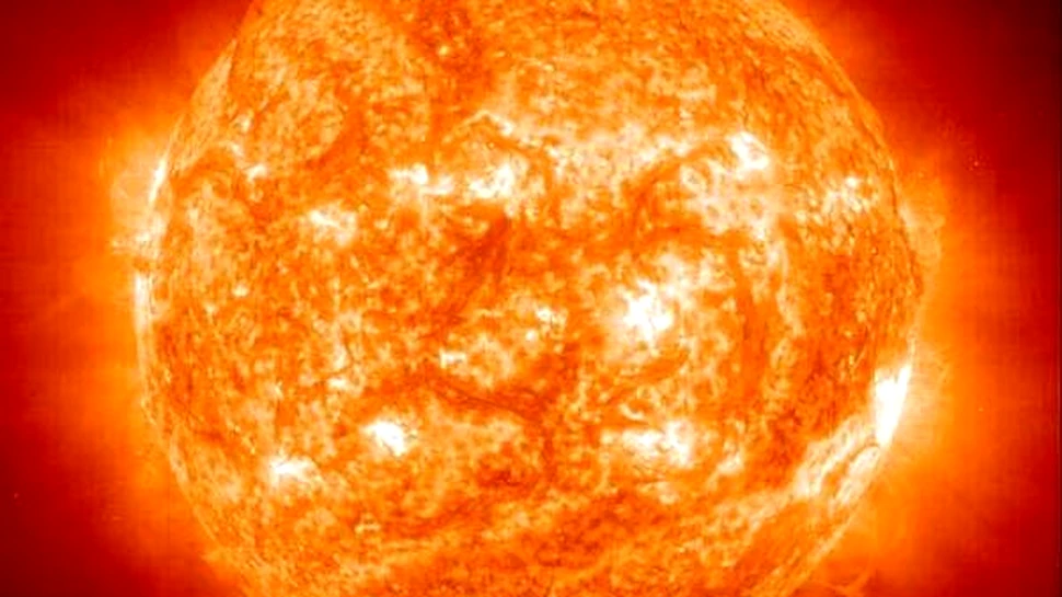 Soarele si Terra isi disputa atmosfera