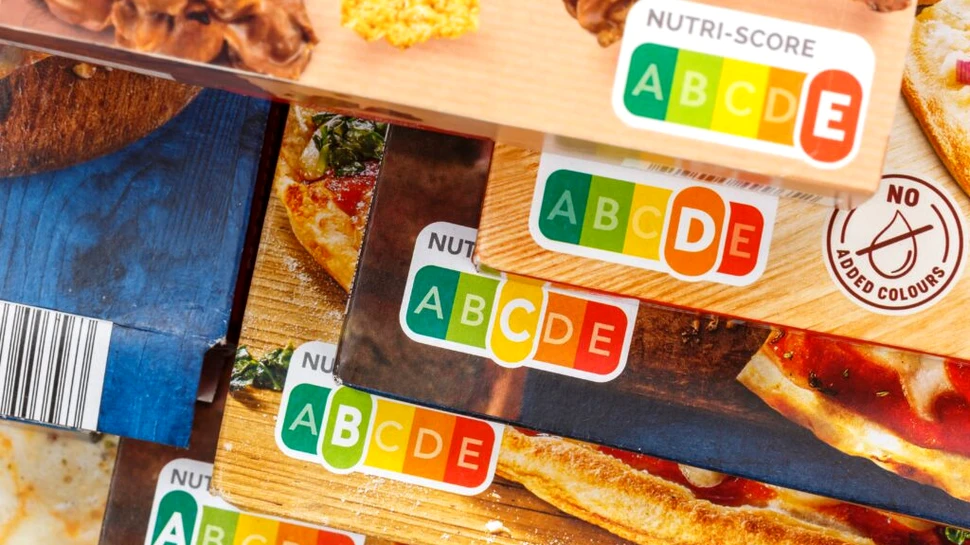 OMS propune introducerea de informații nutriționale pe înțelesul tuturor pe etichetele alimentelor