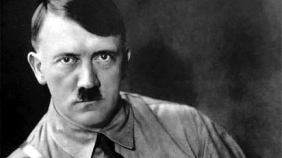 Femeia care a ţinut în mână dinţii lui Hitler şi-a scris memoriile. ”Dacă îi pierzi, vei răspunde cu capul”