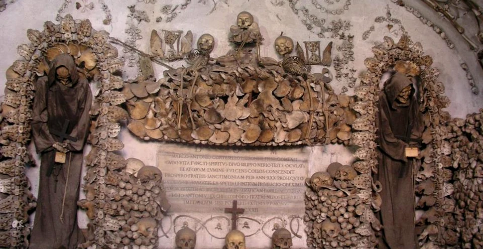 Pare MACABRU! O biserică din Roma este decorată cu mii de schelete umane. ”Ce suntem acum, aşa vei fi şi tu” – VIDEO