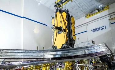Telescopul James Webb și-a desfăcut prima oglindă. Ce urmează pentru noul observator?