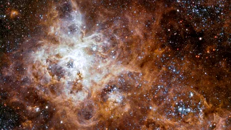 Astronomii au descoperit sursa celei mai strălucitoare explozii radio detectate vreodată în Univers