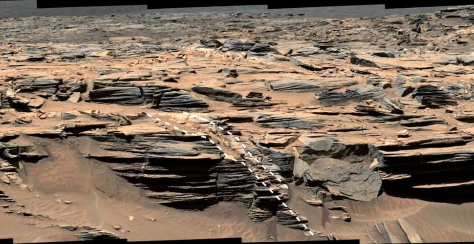 NASA a descoperit pietre prețioase pe Marte