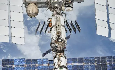 Rusia spune că totul e în regulă după ce a aruncat în aer un satelit, umplând orbita cu gunoi spațial mortal