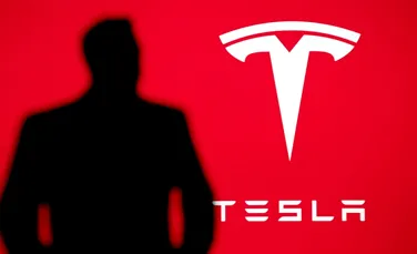 Cine îl va urma pe Elon Musk în funcția de CEO la Tesla?