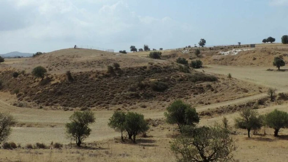 O cetate ascunsă, descoperită sub o movilă funerară din Cipru. De ce este specială?