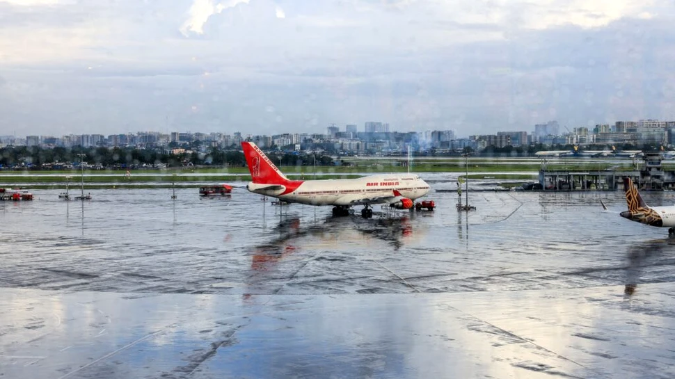 Cum a fost un avion Boeing uitat într-un aeroport timp de 12 ani?