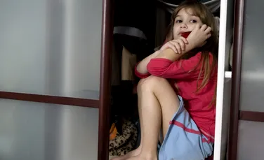 De ce sună copiii români la Telefonul Copiilor? În primele 6 luni ale anului 2014 au fost 56.315 apeluri