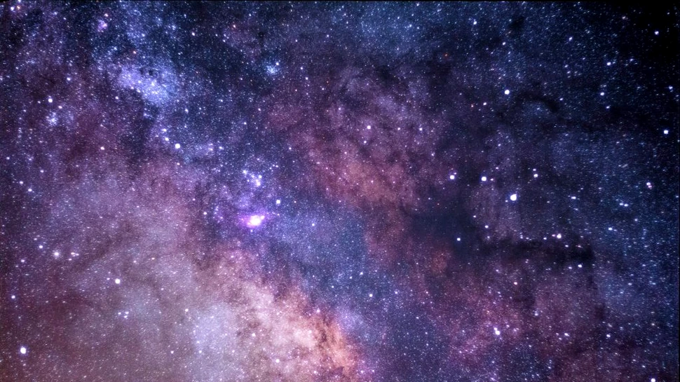 Gunoiul spațial face cerul nopții mult mai luminos și creează probleme reale pentru astronauți