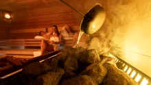 Sauna în timpul caniculei: poate pregăti organismul pentru căldură?