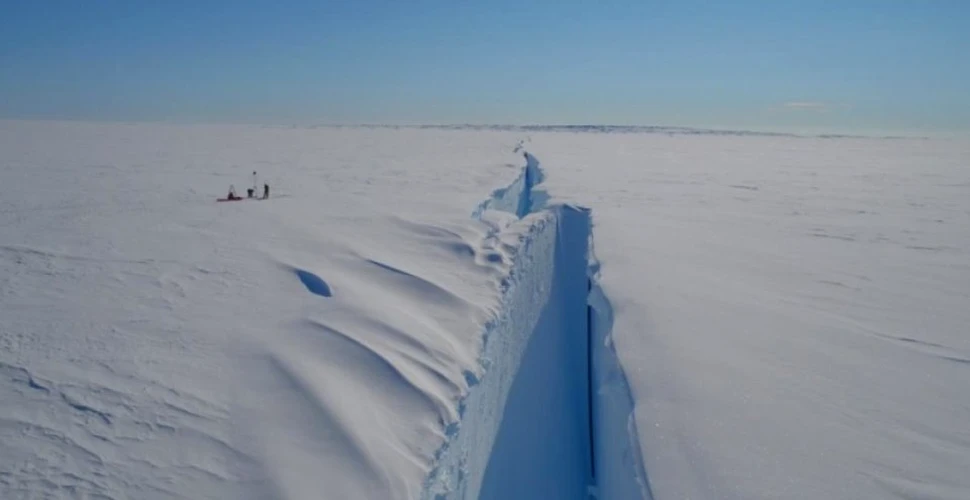 ”Zăpada” artificială ar putea fi folosită pentru a stopa topirea gheţarilor din Antarctica
